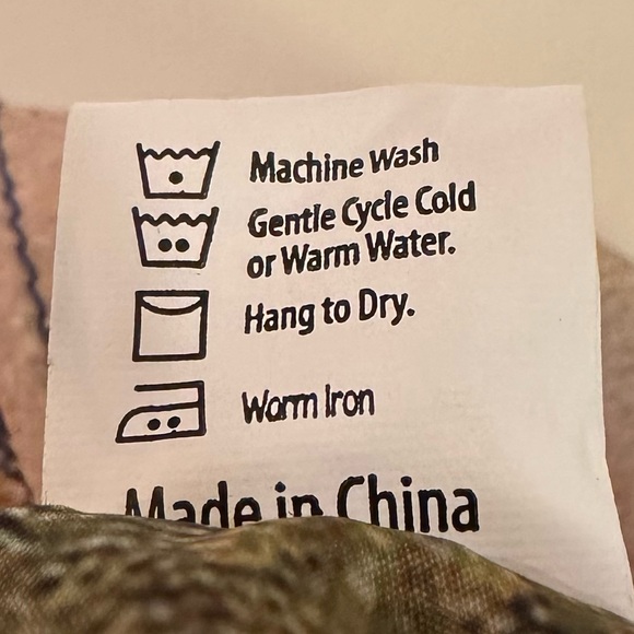 FINE ART RAINCAPER - TIFFANY PEONIES & IRIS TRAVEL CAPE -Reversible with… - Picture 5 of 11